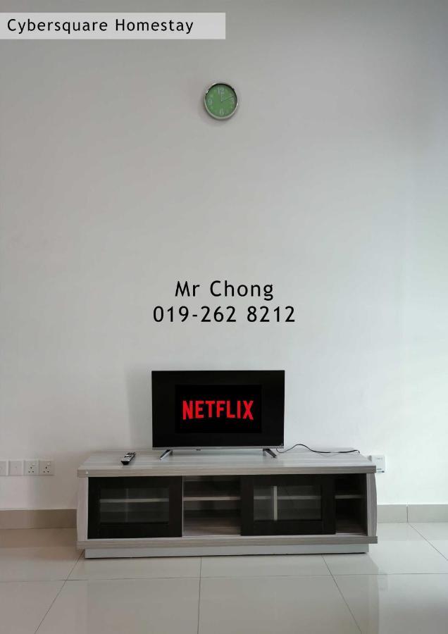 Cybersqaure Studio Suites With Netfilx @10 Min Walking Distance To Mcd Cyberjaya Zewnętrze zdjęcie